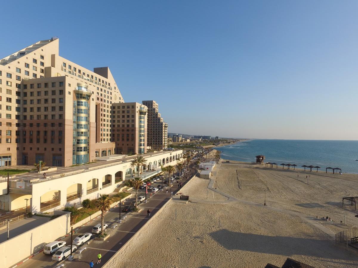 Luxurious Beach Apartment Haifa Exteriör bild